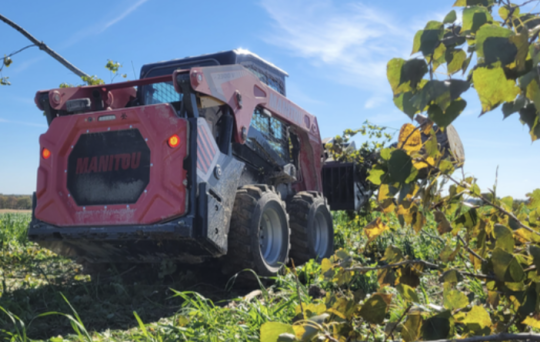 2024-Manitou-2300V-Enclosed-Tracked-Wheeled-Nemesis-Skid-Steer-Loader